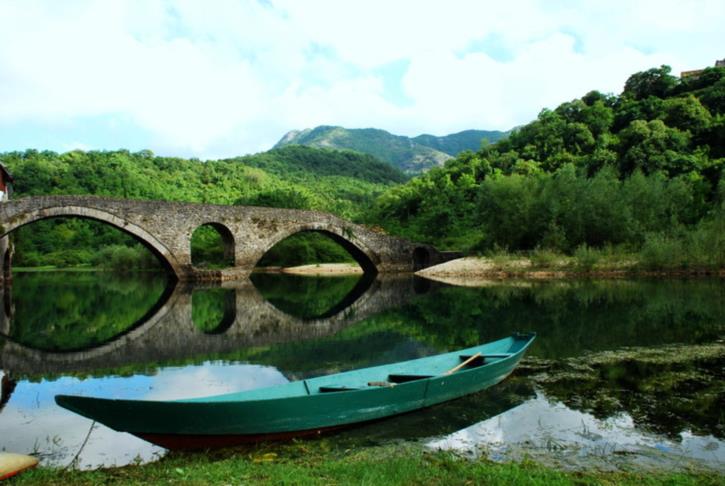 NACIONALNI PARK SKADARSKO JEZERO